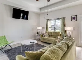 Unwind in Kissimmee! Rural Retreat for Families