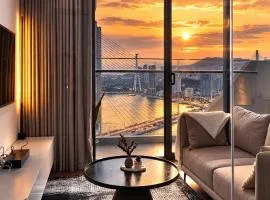 Apartment on 20th & 31st floor, Bai Chay Bridge & Ha Long Bay view