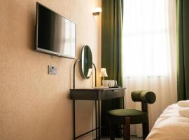 Roza Hotel – hotel w mieście Enfield