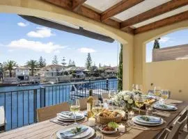 Waterfront Retreat Private Jetty, Kayak & Walk