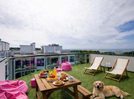 Rowy Comfort - Sea Comfort I Apartamenty z tarasami na dachu, widokiem na morze, 50 m od plaży – hotel w Rowach