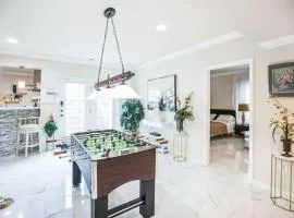 Luxurious 3BR Home