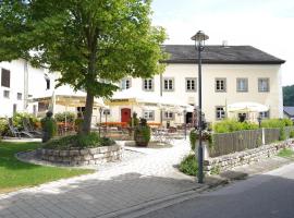 Zum Güldenen Ritter – hotel w mieście Treuchtlingen