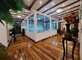 Rossa Mia Boutique Hotel