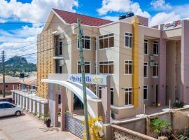 Spring Hills Group, hotel a Nkunjila