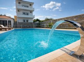 Koukounari Apartments, hotell sihtkohas Skala