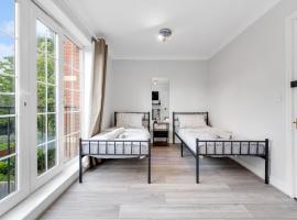 Riverview, studio style room near station R3、ロンドンのホテル