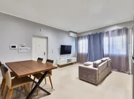 George Mendes Residence - Elegant T2 em Cidadela AP 1