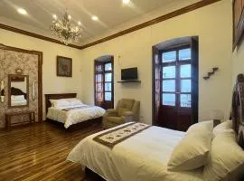 Rossa Mia Boutique Hotel