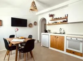 Konstantza's Elegant Apartment
