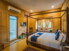 Royal Lakhina Heritage Hotel