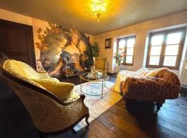 Charming 1800s Stone Home BB in Saint-Martial-le-Mont