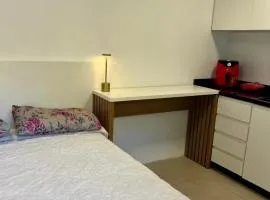Suíte completa com cozinha próximo ao mar