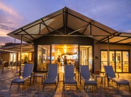 Aloegrove Safari Lodge, Hotel in Otjiwarongo