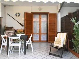 M450 - Marcelli, delizioso bilocale con patio