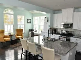 Spacious 4BR with TVs in Room Patio & Free Parking