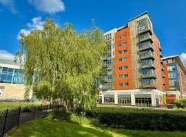 The Cozy Corner Two Rooms in Shared APT Perfect for 4