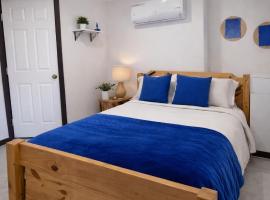 Peaceful Fishing Retreat 2BR Suit w Gated Parking, hotell i Clewiston