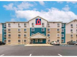 Studio 6 Extended Stay Birmingham Pelham AL，佩勒姆的飯店