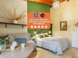 Le Dimore Apartments - Garden & Private Parking