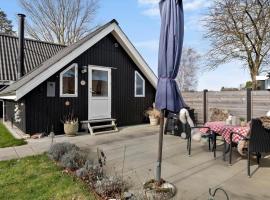 30134 Odder - Pouli Nielsensvej 59, Hotel in Norsminde