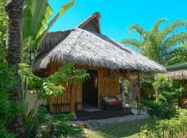 Charming 1BR Garden Bungalow
