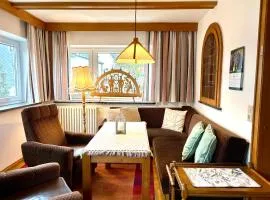 Landhaus Büttner Altenberg, zentral, familienfreundlich, Skihang & Erlebnisberg fußläufig