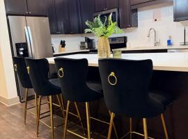Modern 2 bd pool 2bath World Cup and Universal kids Resort 5 mins Away, Hotel in Frisco