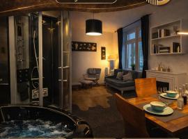 Luxury Apartment with Jacuzzi City Center Wiesbaden, viešbutis Vysbadene