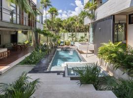 Vihara Tulum 5BR Tankah - Next Level، فندق في Tankah