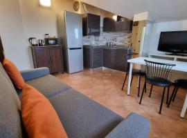 Viesnīca Casa Chiara Fiera Milano pilsētā Pero