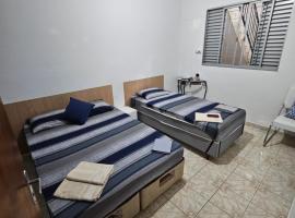 Descanso em família a 5min a pé do Santuário Nacional, Hotel in Aparecida