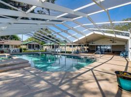 Hernando में, होटल Lake View, Pool Access! Pet-Friendly Hernando Stay