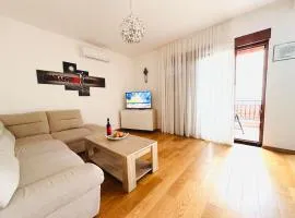 Dimi Apartment