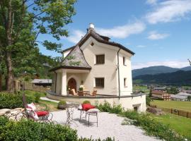 Chalet mySchlössl, hotel en Flachau