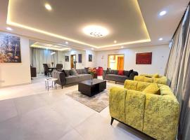 One-piece Charlet, Hotel in Nairobi