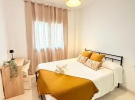 Modern Ensuite Room in Instant House Central Nerja
