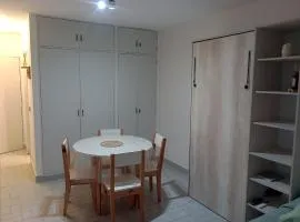 Depto en Pinamar - centro - 4 cuadras playa