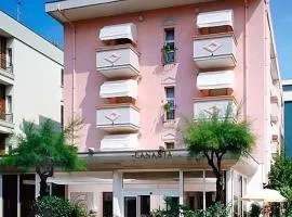 Hotel Canasta