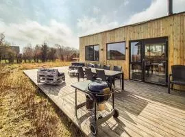 3 Bedroom Beautiful Home In Hurup Thy