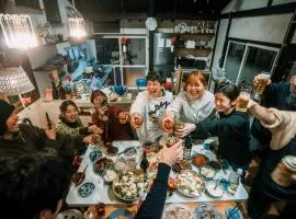 Sakakan -坂勘- Historic Ryokan Homestay in Nakasendo