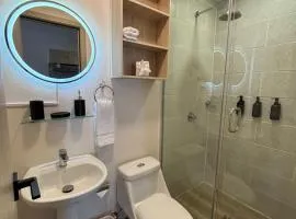 Studio 18th Floor, View, Access to Shopping Plaza