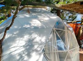 Omghat Glamping - Domo Ganesha, hotel a El Peñol