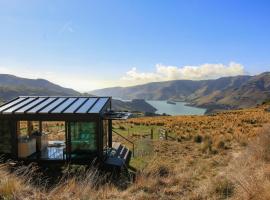 Pōhue PurePod, hotell i Purau
