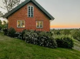 Century-Old House With Sea Views In Södra Mellby