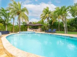 Villa en Juan Dolio Piscina privada y Gazebo