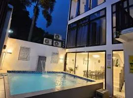 View Deck Private Pool