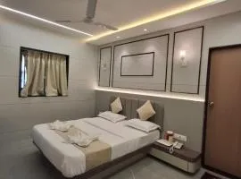 Glance Rooms & Dormitory