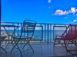 Sea-mist luxury escape, hotel u gradu 'St Julian's'