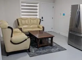 Fully Furnished Holiday Rental 2 BR Suite